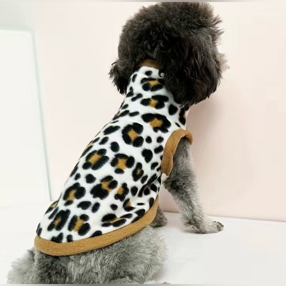 Doggy leopard print sweater for small dogs 🐶🐾🐾🐶 - Picture 2 of 4